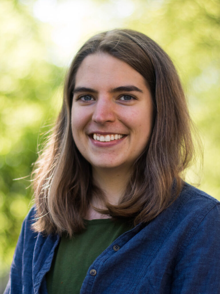 Nicole Schwitter headshot
